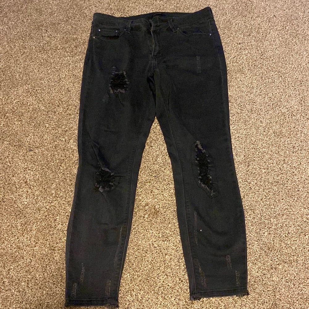 Refuge Black Ripped Jeans Size 4